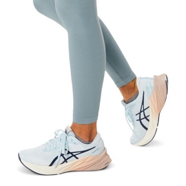 Buty Asics Novablast 3 1012B492-400 białe 2