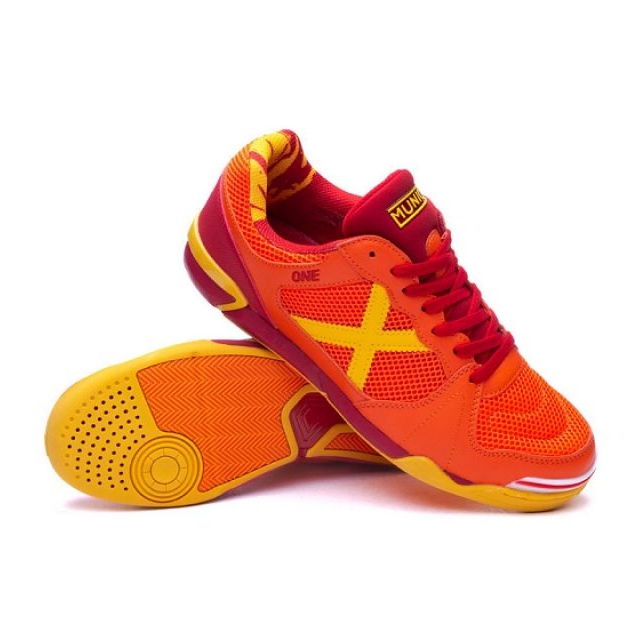 Buty Munich One 51 3071051 pomarańczowe 1