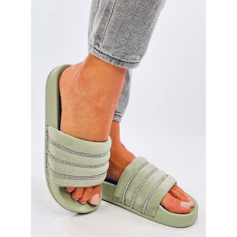 Klapki z cyrkoniami Lynne Green zielone 2