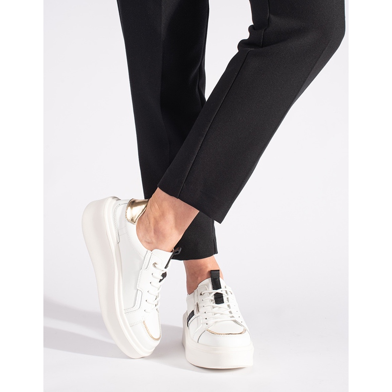 Skórzane białe sneakersy na platformie 1