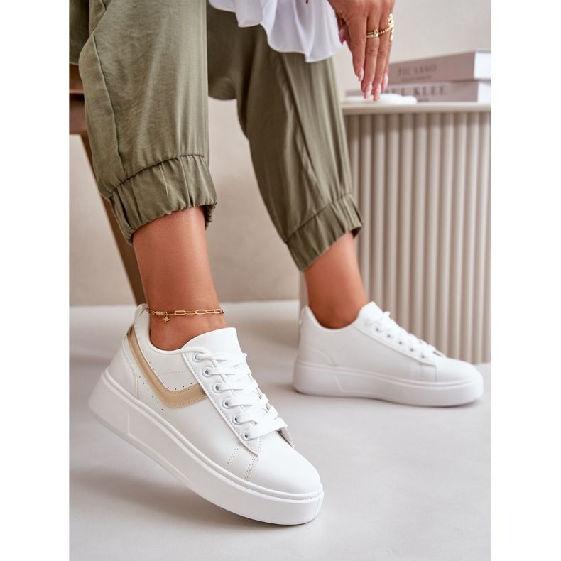 Trampki Sneakersy Damskie Na Platformie Z Eko Skóry Biało-Złote Brennessa białe 1