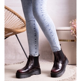 Bordowe botki na platformie Lessaya czerwone 1