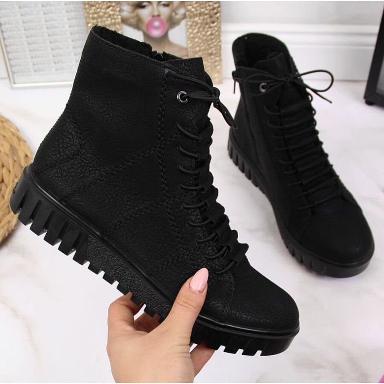 Botki ocieplane Rieker W R279B czarne 1