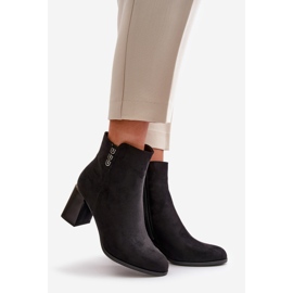 Ocieplane Eko Zamszowe Botki Damskie Na Słupku Zapinane Na Zamek Czarne Erillia 1