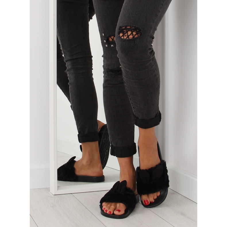 Klapki z futerkiem i uszkami czarne black 2