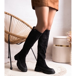 Czarne kozaki na masywnym słupku Konwalia 1