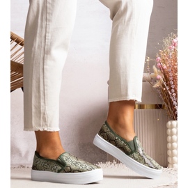 Zielone tenisówki Slip On Irving 1