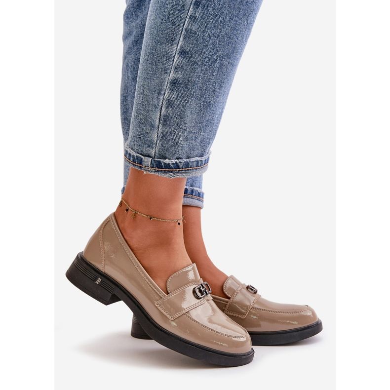 Lakierowane Mokasyny Damskie Ze Skóry Naturalnej Khaki Vinceza 58409 zielone 1