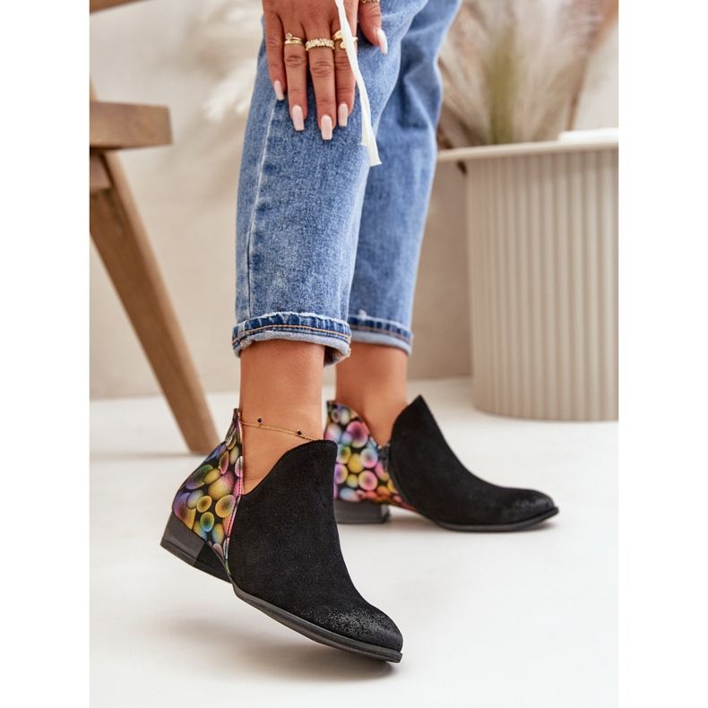 Skórzane Botki Maciejka Z Wycięciami 04091-77 Czarne 2