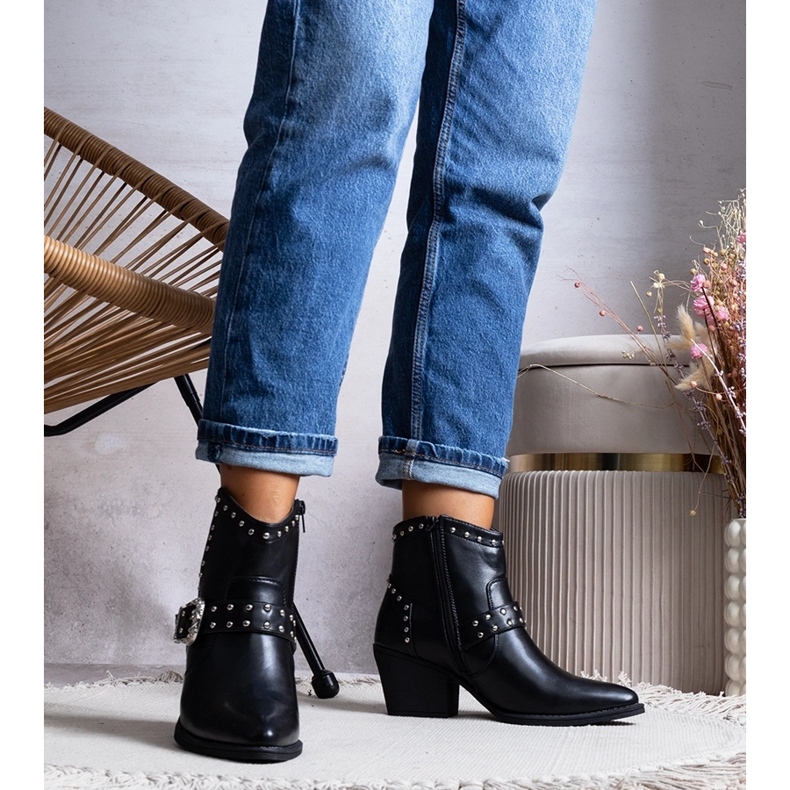 Czarne botki typu kowbojki Zoila 1