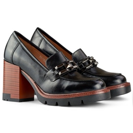 Czarne mokasyny na grubszym obcasie półbuty 1