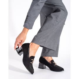 Zamszowe damskie półbuty na grubym słupku czarne 1