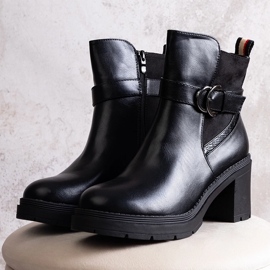 Czarne botki na słupku Mirka 1