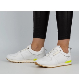 Nik Buty damskie sportowe creepersy skórzane 05-0784-01 białe 4