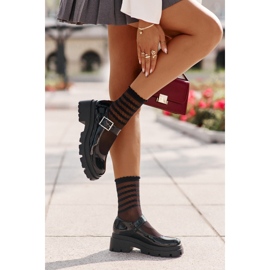 Lakierowane Półbuty Damskie Z Klamrą Czarne Plikuria 2