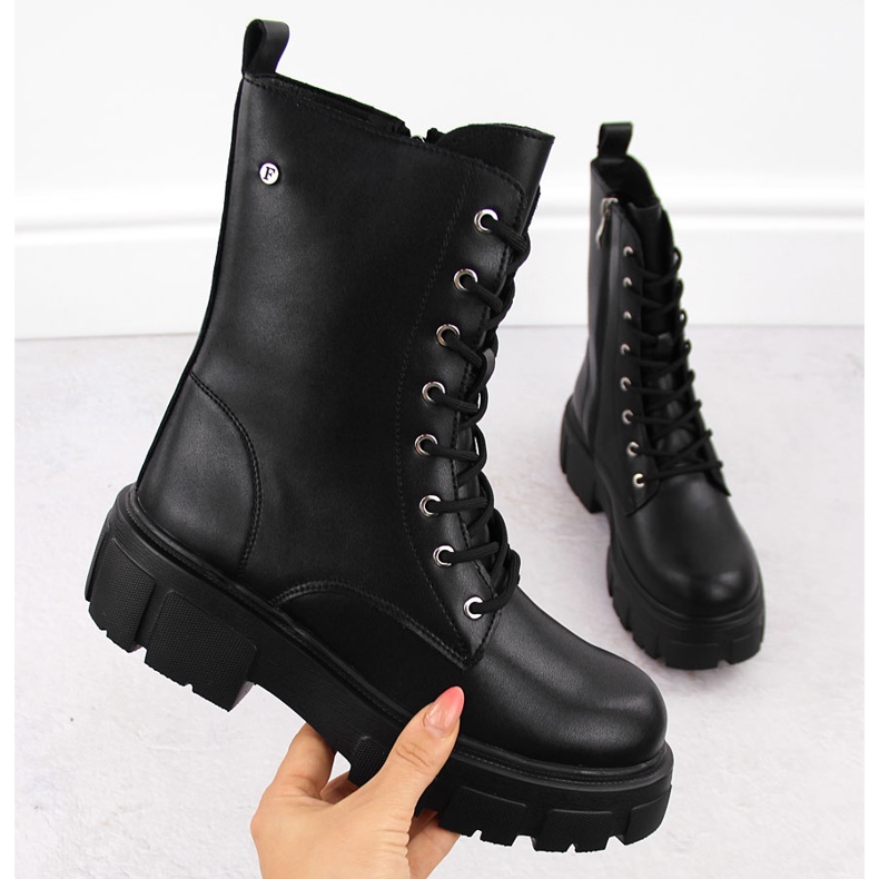 Skórzane botki damskie workery czarne Filippo DBT4759 1