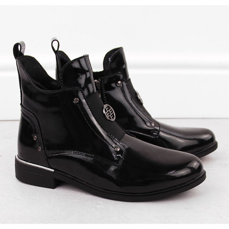 Skórzane botki damskie lakierowane czarne Filippo DBT4750 2