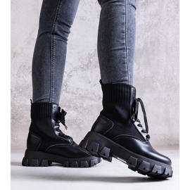 Czarne botki z elastyczną cholewką Zogba 1