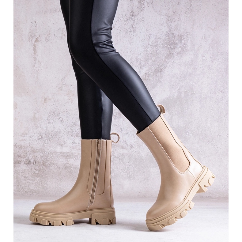 Beżowe wysokie botki z eko skóry Manera beżowy 1