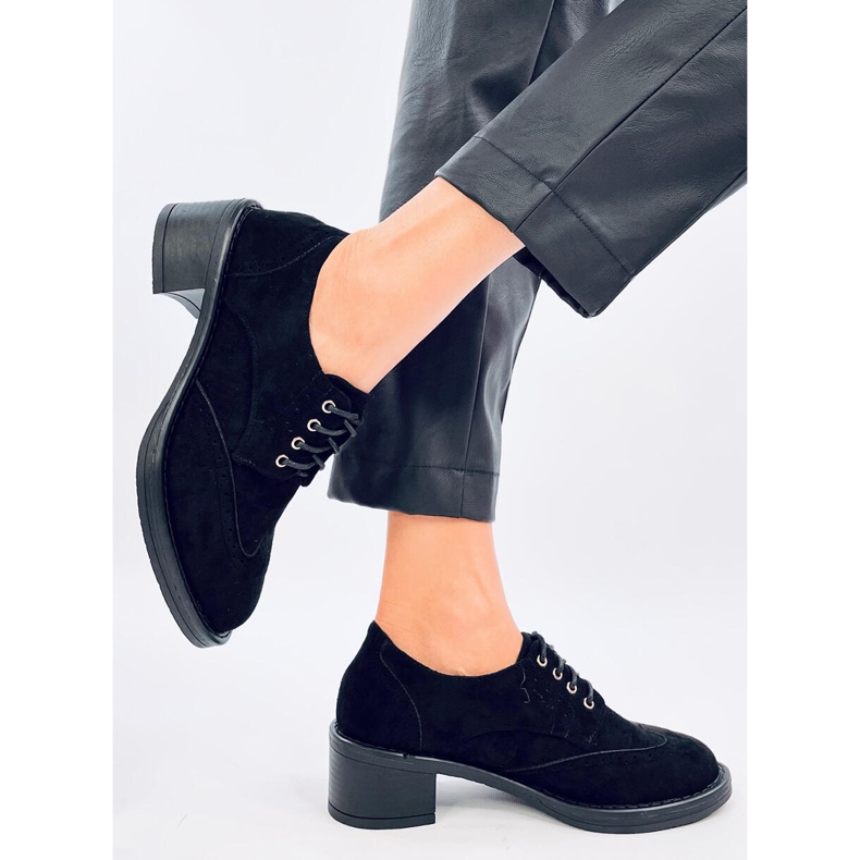 Mokasyny na obcasie Vedra Black czarne 2