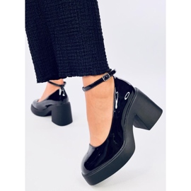 Czółenka na szerokim obcasie Termet Black czarne 1