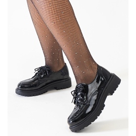 Czarne casualowe sznurowane półbuty lakierowane Eduardana 1