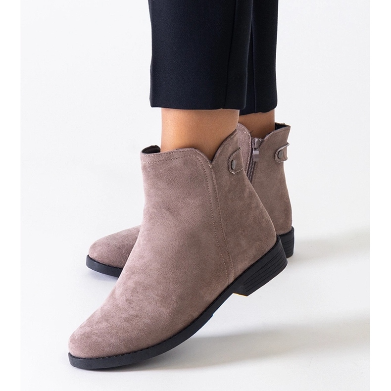 Brązowe klasyczne botki z eko-zamszu Pereia 1