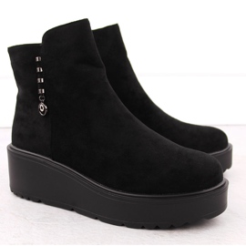 Botki damskie zamszowe na grubej platformie czarne Potocki 11305 2