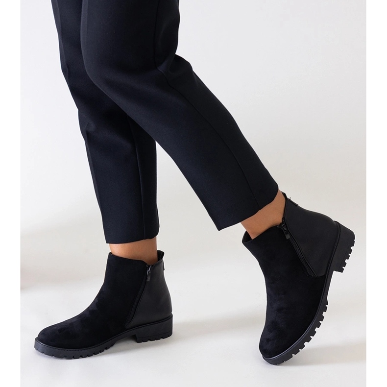 Czarne botki na platformie z eko-zamszu Kirla 1