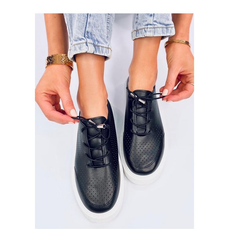 Trampki ażurowe Black czarne 1