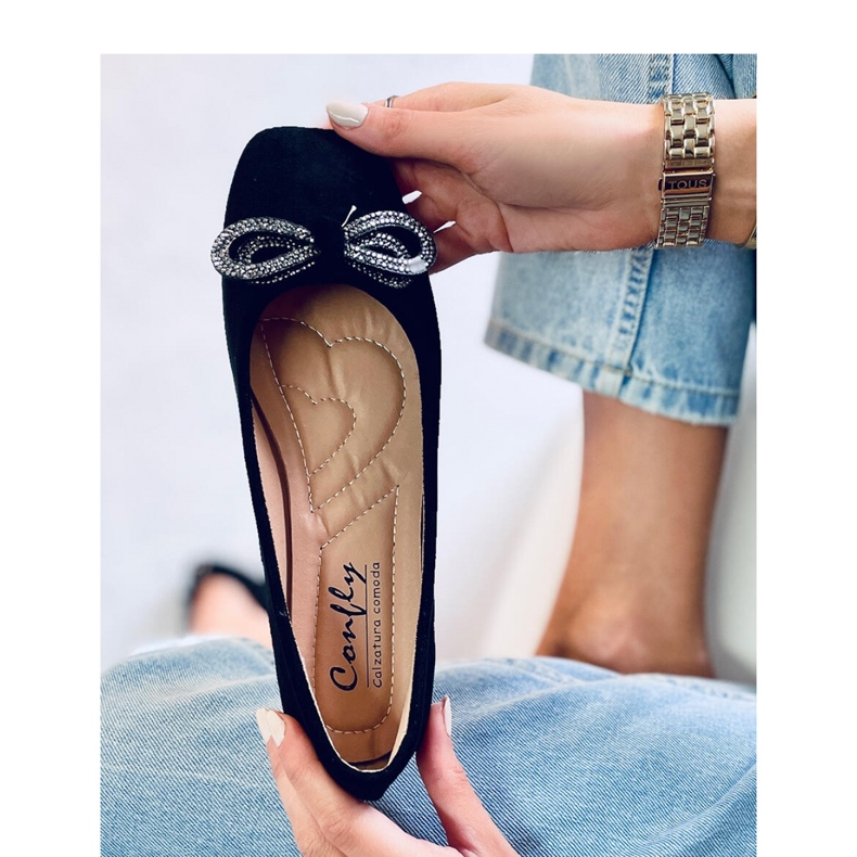 Baleriny zamszowe z kokardką Serna Nero - Inello czarne 2