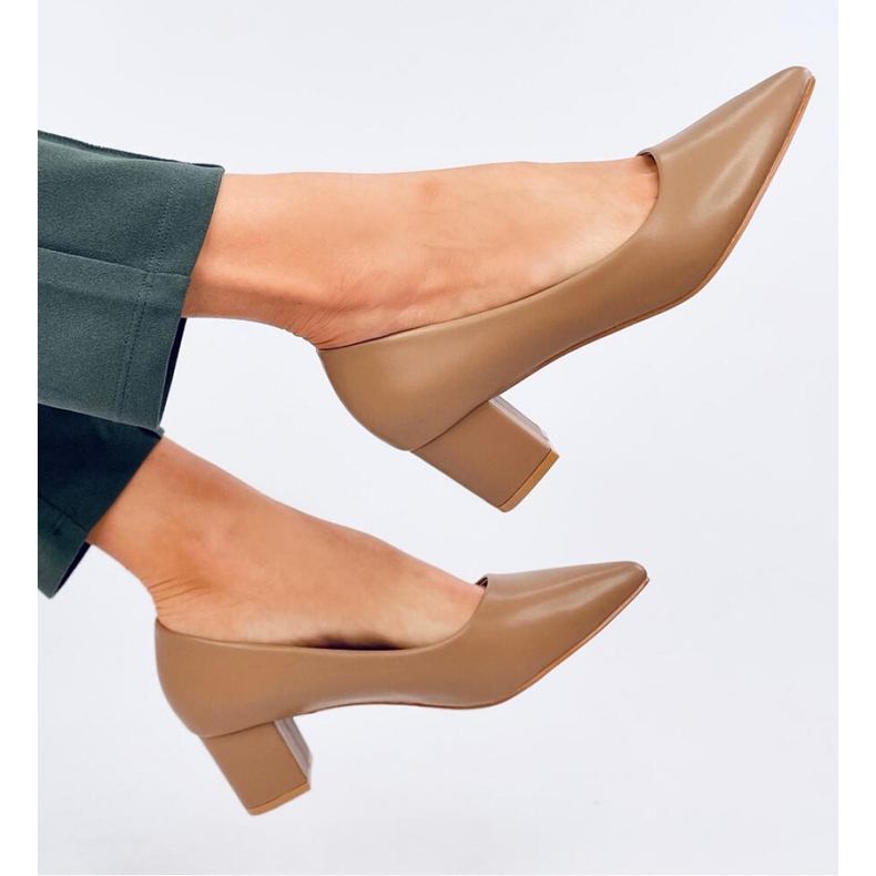 Czółenka na niskim obcasie Khaki brązowe 1