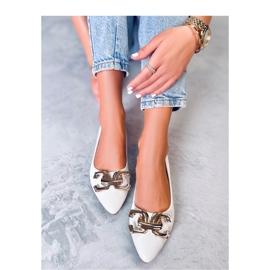 Baleriny eleganckie z klamerką Simona White - Inello białe 1