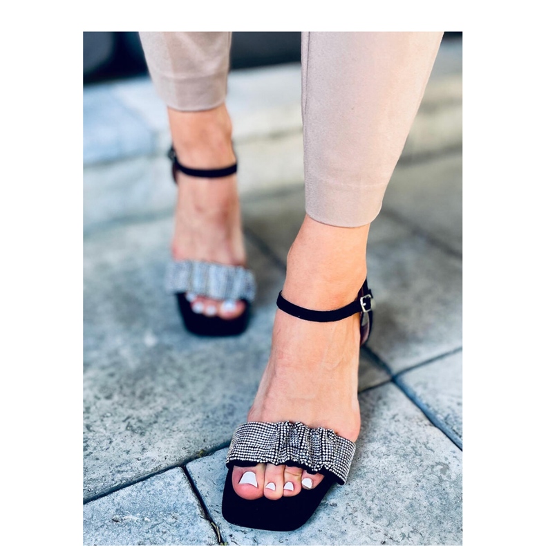 Sandałki na szerokim obcasie Dash Black - Inello czarne 1