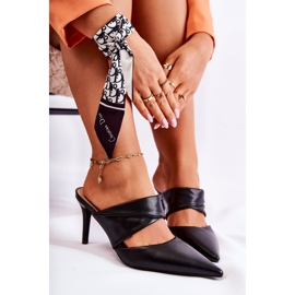 Eleganckie klapki na szpilce Black czarne 1