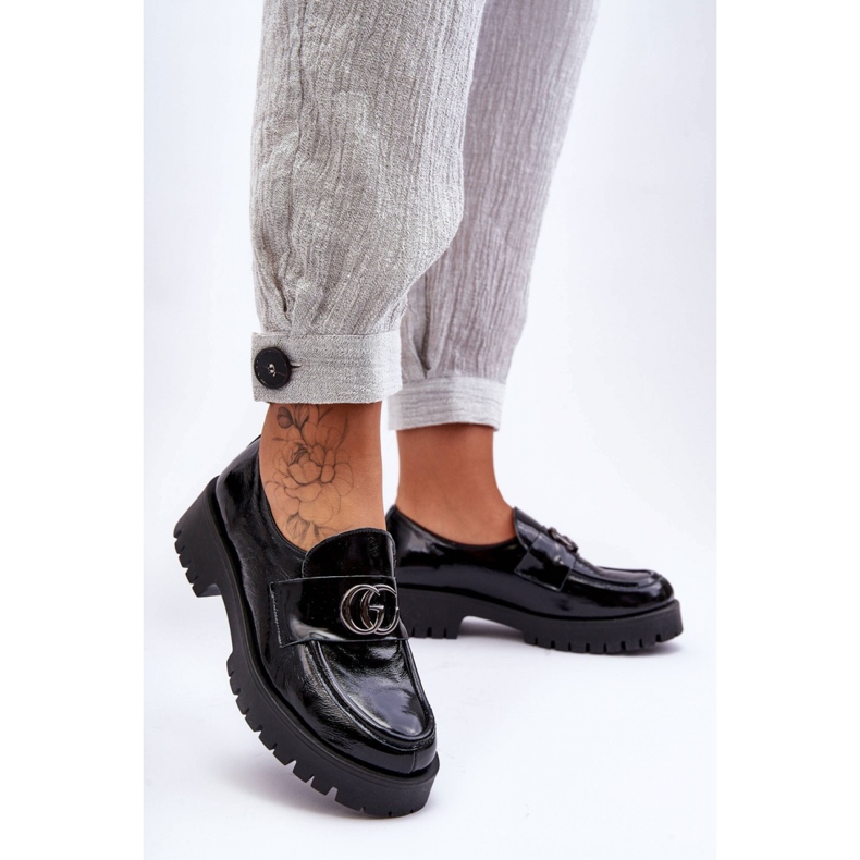 Półbuty damskie lakierowane Black czarne 1