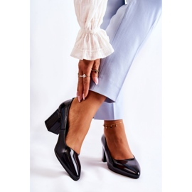 Czółenka Model Sergio Leone PB411 Black Lakier - Step in style czarne 1