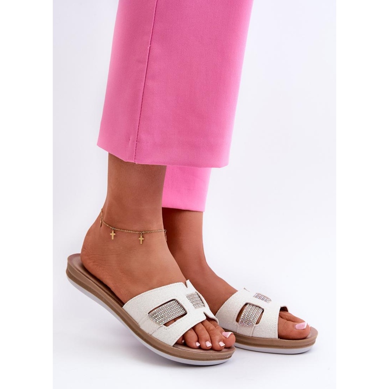 Sandał Klapki Model Inblu BA000050 White - Step in style białe 1