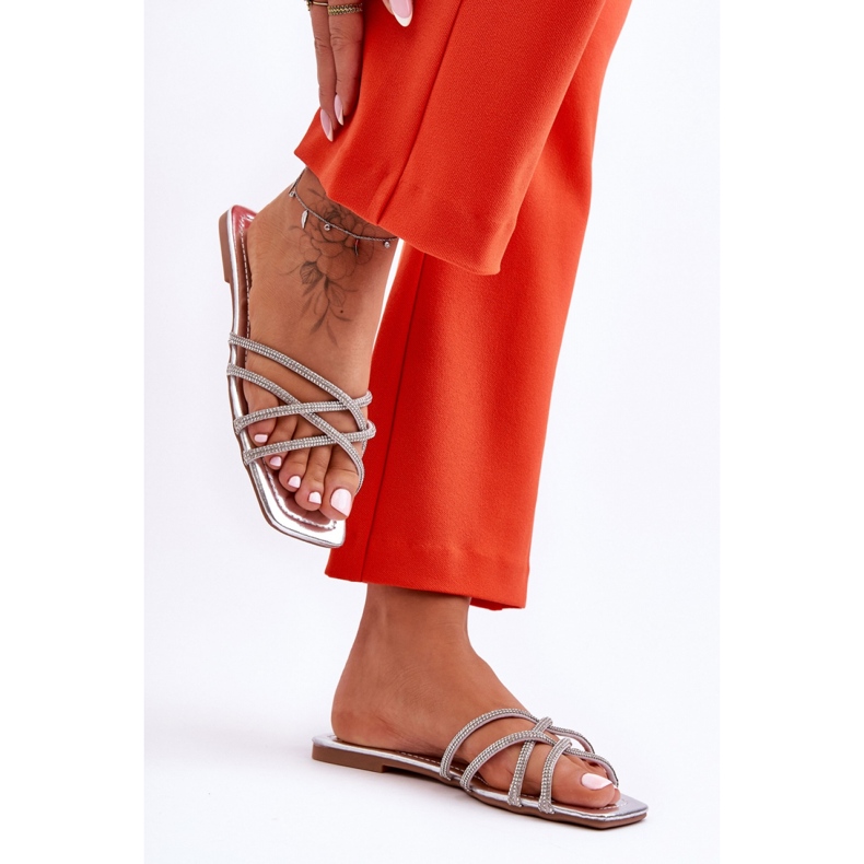 Sandał Klapki Model Leomi 5628-2 CLA-1 Silver - Step in style szare 2