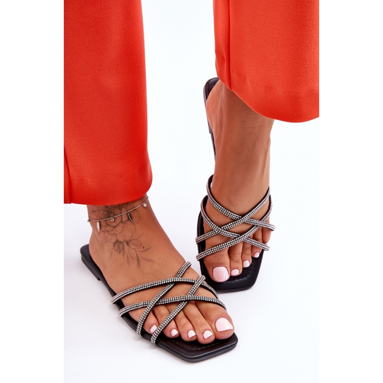 Sandał Klapki Model Leomi 5628-2 CLA-1 Black - Step in style czarne 1