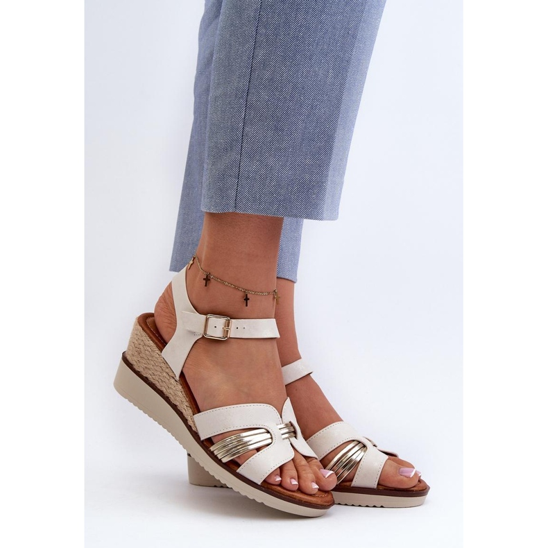 Sandały Model Starlenna 24SD98-7146 Gold - Step in style żółte 1