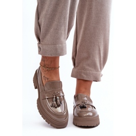 Półbuty Model Velenase YL189 Dark Beige Lakier - Step in style beżowy 1