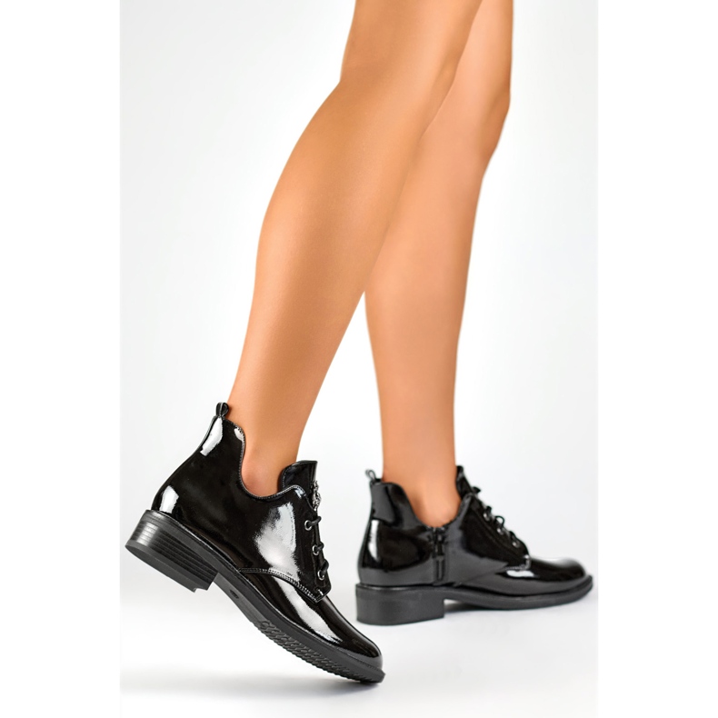 Damskie Botki Lakierowane GD-DO619-B czarne 1