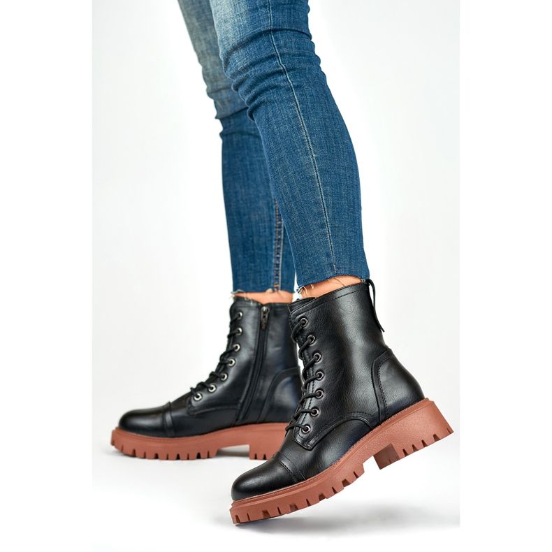 Workery Model Brigitte 250044OR-PU Black/Orange - PRIMO czarne 2