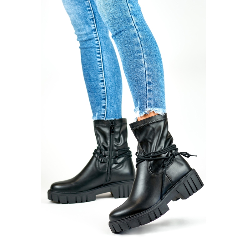 Botki Model DE1127P-B Black Skóra - PRIMO czarne 2