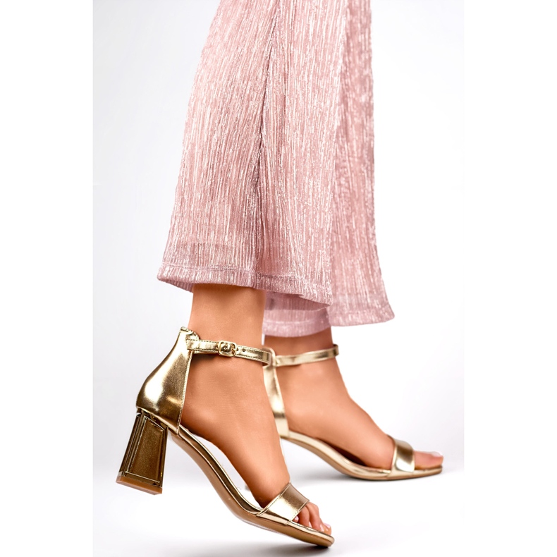 Sandały Damskie 0696GO złote żółte 1