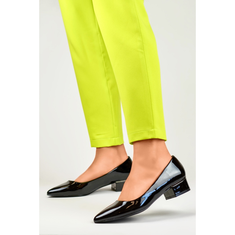 Czółenka Lakierowane Damskie GD-XR106C-B czarne 1