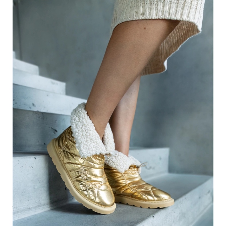 Złote ocieplane śniegowce ze ściągaczem Caellita złoty 1