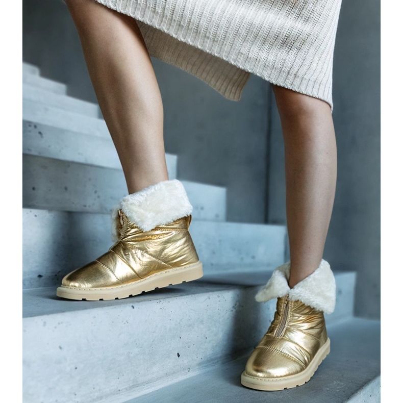Złote ocieplane śniegowce z kołnierzem Edidda złoty 1