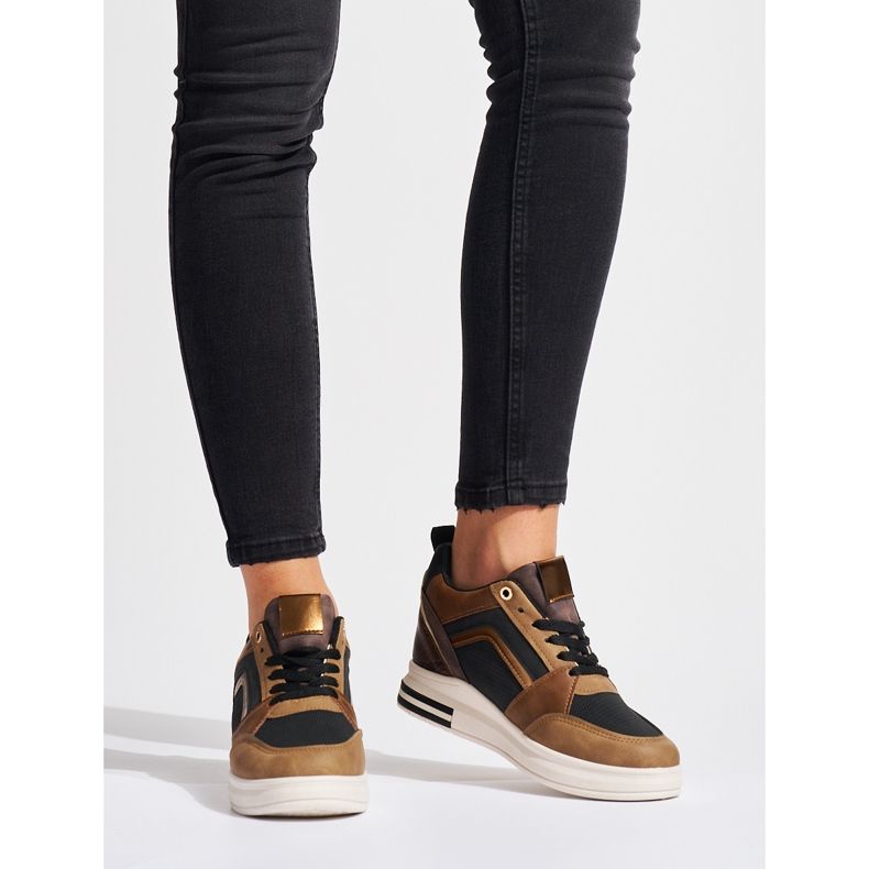 Damskie brązowo-czarne sneakersy z ukrytą koturną brązowe 1